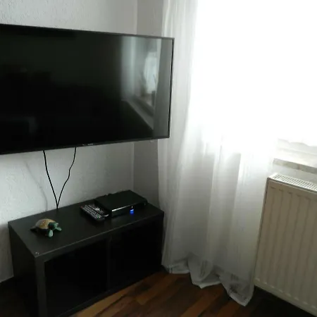 Unter Den Linden Апартаменты *