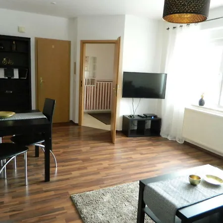 Unter Den Linden Apartament *